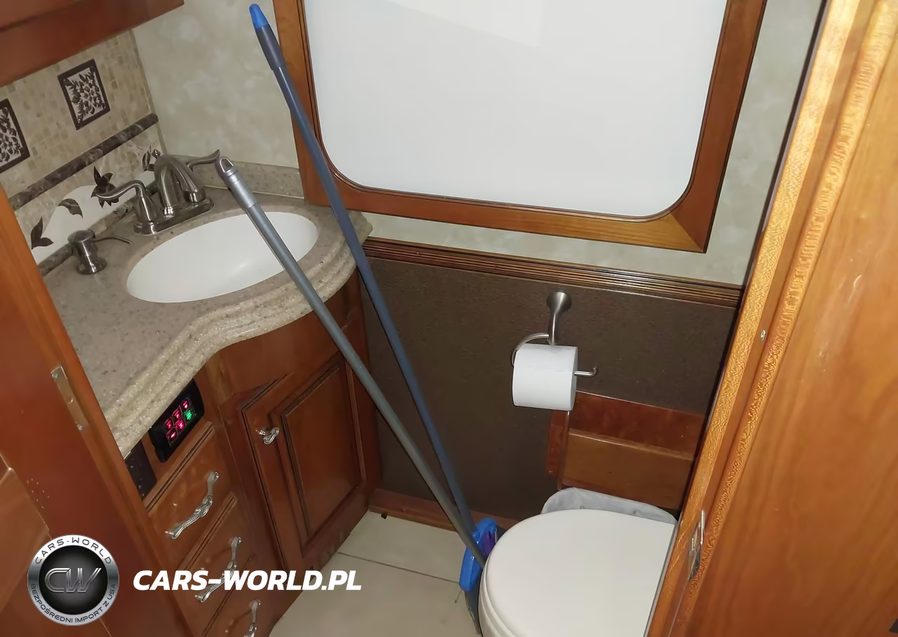 2011 Tiffin Motorhomes Inc Allegro Bus VIN:4VZAUIC98BC074243 - 18