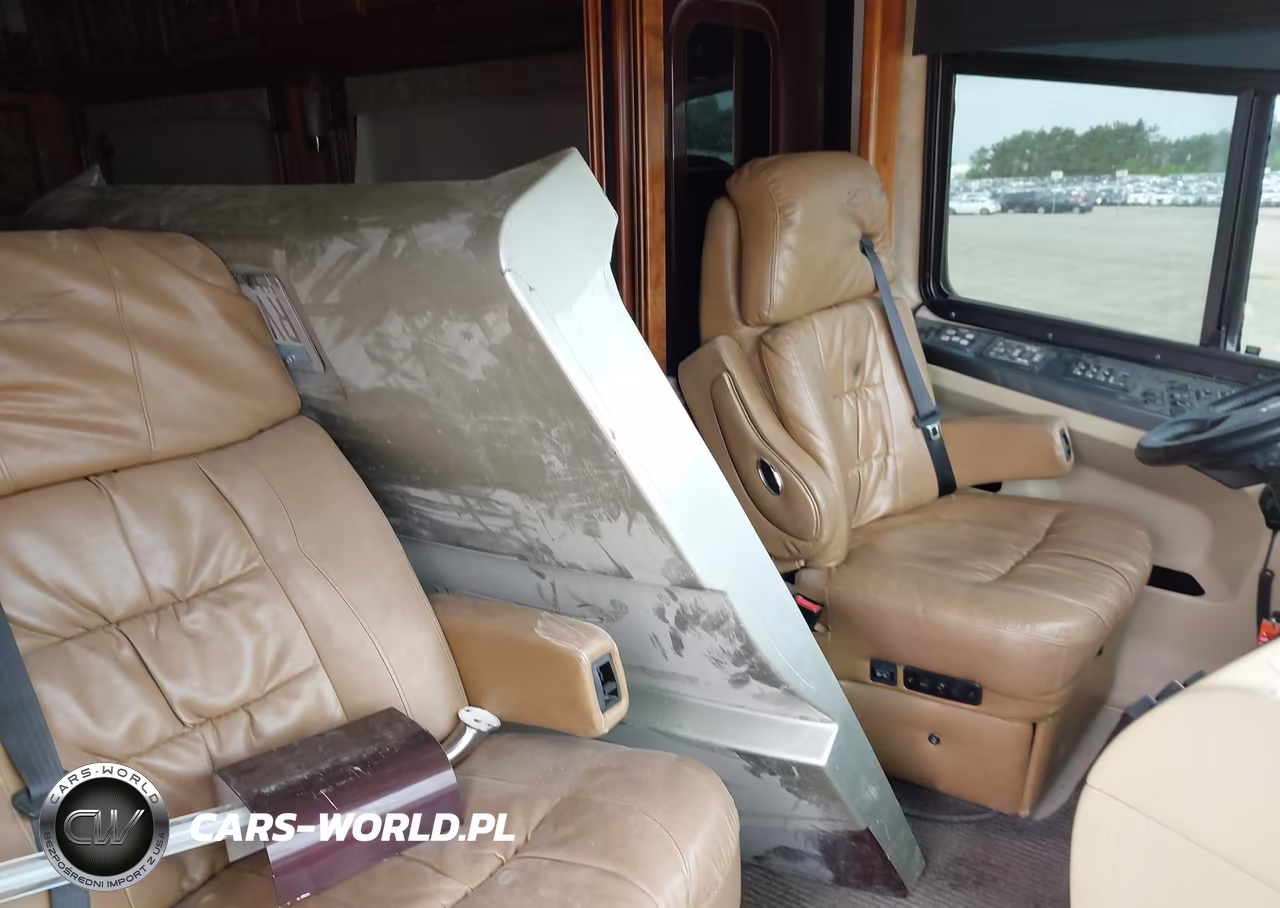 2011 Tiffin Motorhomes Inc Allegro Bus VIN:4VZAUIC98BC074243 - 5
