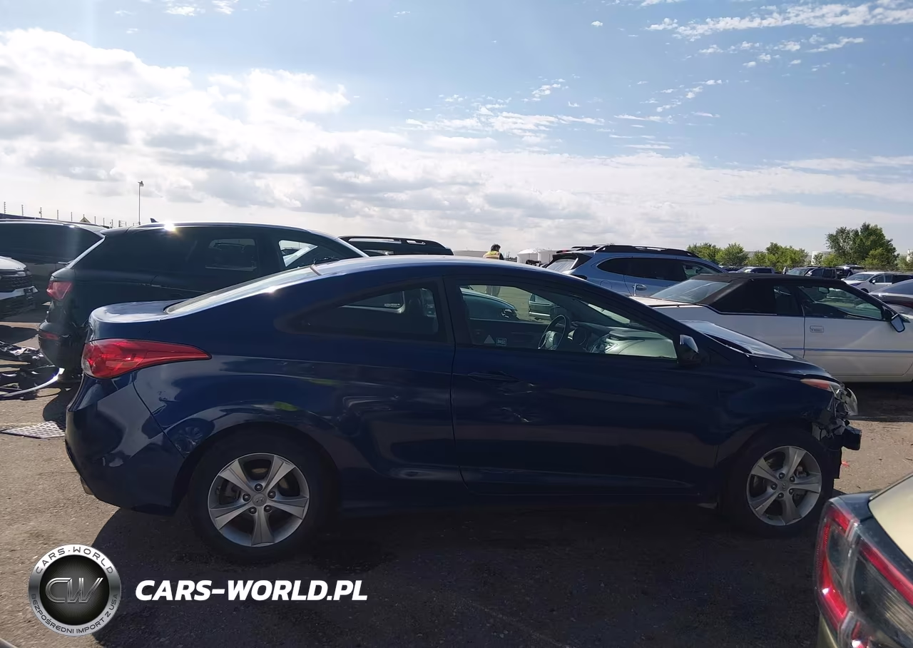 2013 Hyundai Elantra Gs VIN:KMHDH6AE7DU001048 - 14