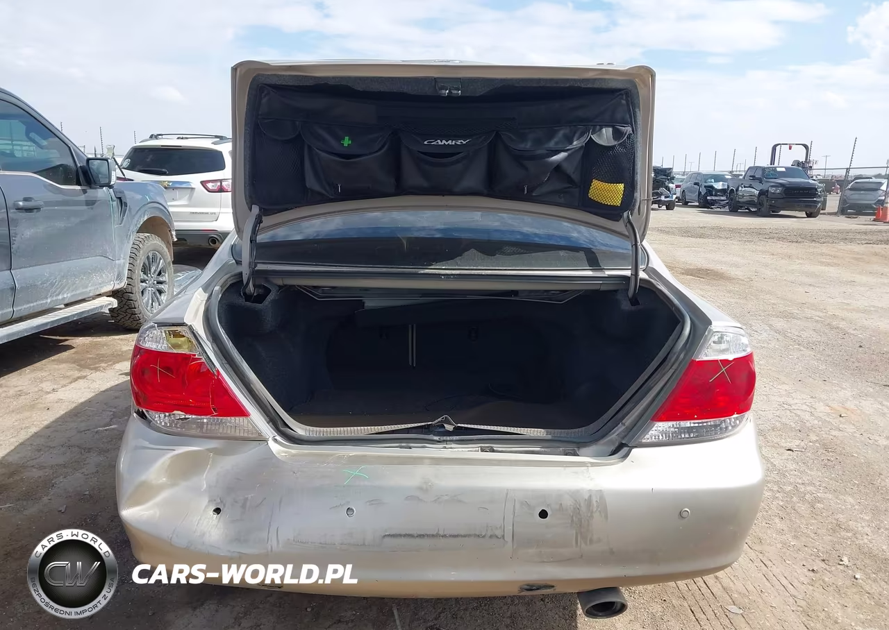 2006 TOYOTA CAMRY XLE V6 VIN:4T1BF30K86U628640 - 16