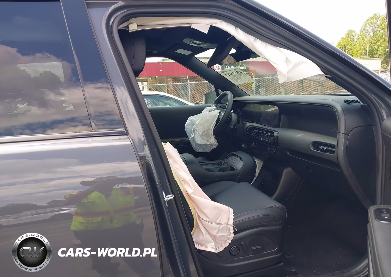 2026 Hyundai Palisade Xrt Pro VIN:KM8RJES27TU070054 - 5