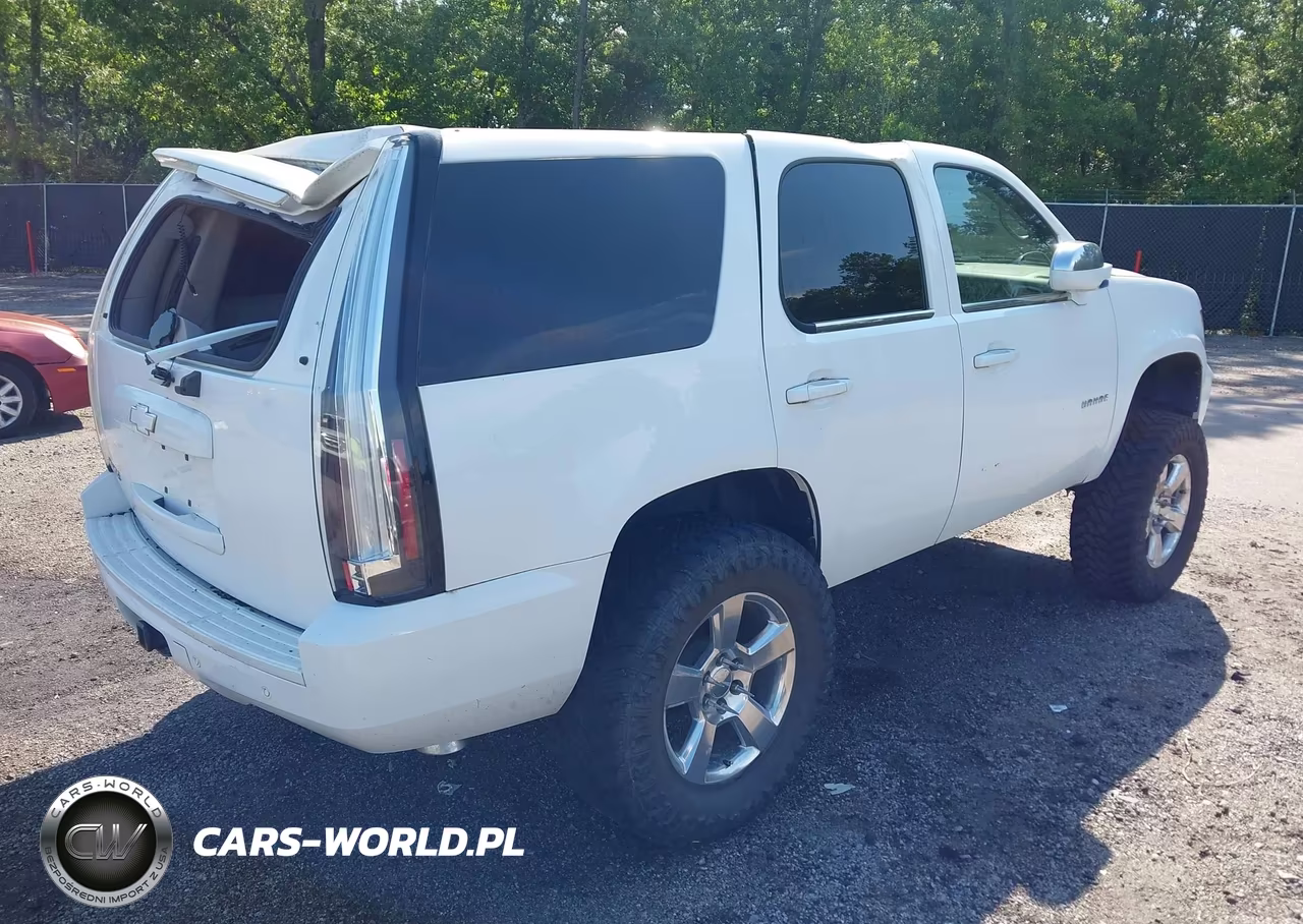 2012 Chevrolet Tahoe Lt VIN:1GNSCBE06CR153056 - 4