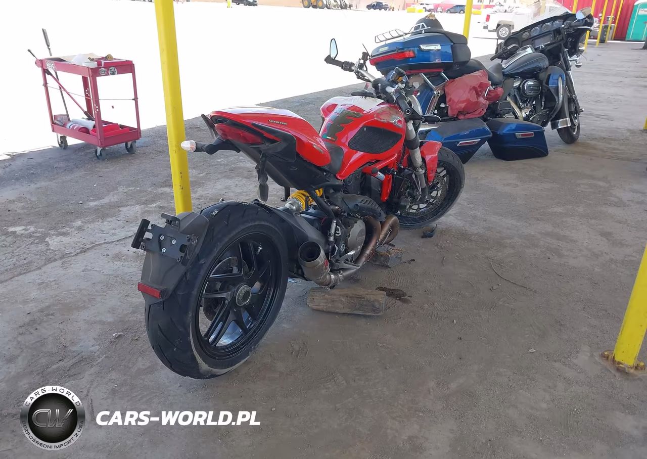 2015 Ducati Monster 1200 S VIN:ZDM1RBSV0FB006431 - 4