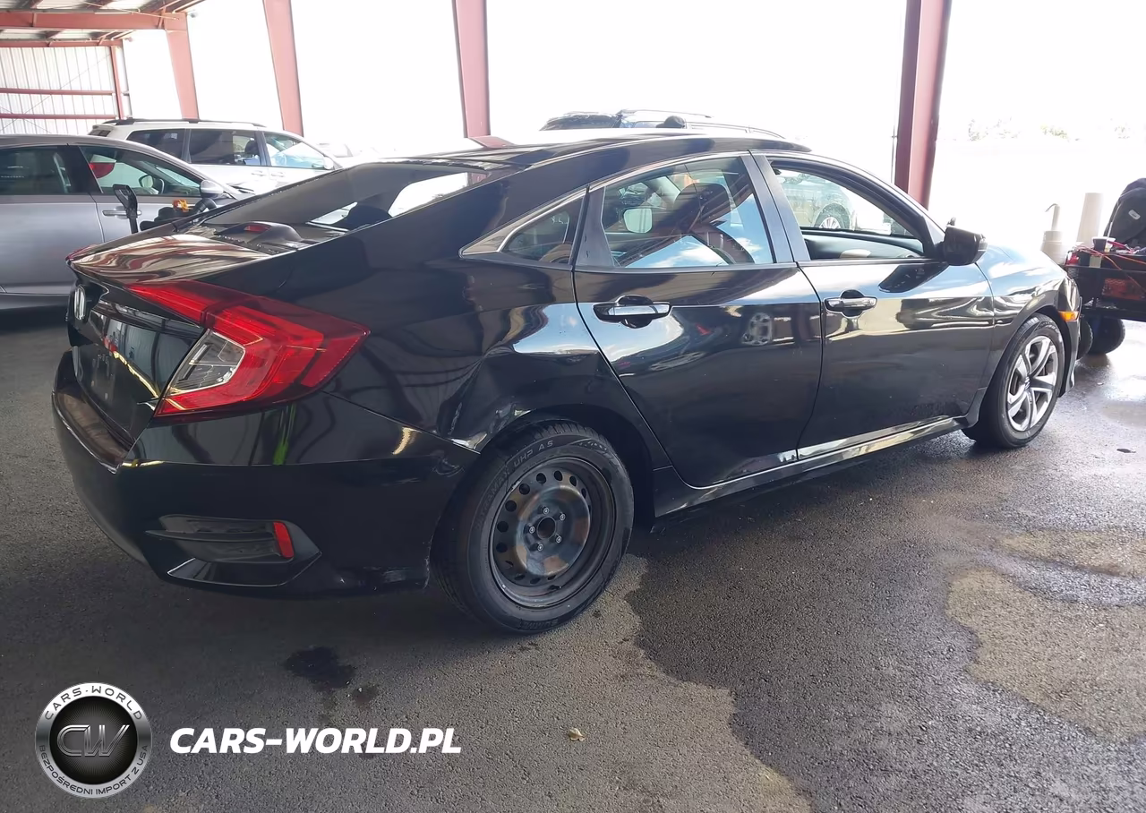 2018 Honda Civic Lx VIN:2HGFC2F51JH580745 - 4
