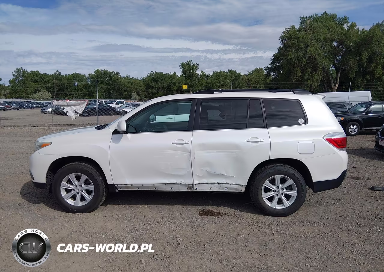2012 Toyota Highlander Base V6 VIN:5TDBK3EH2CS165696 - 14
