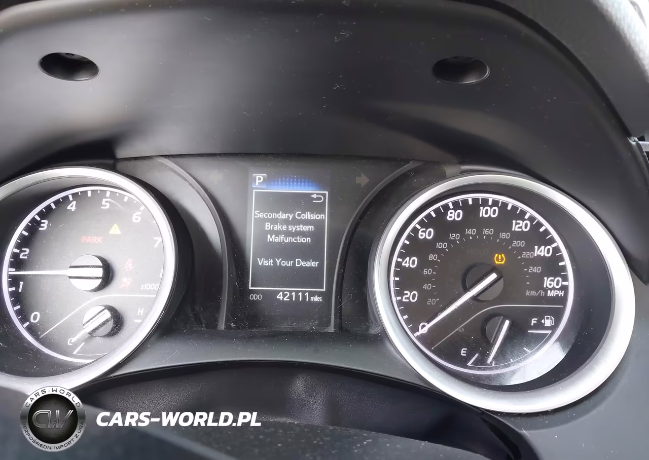 2024 Toyota Camry Le VIN:4T1C11AKXRU226063 - 16