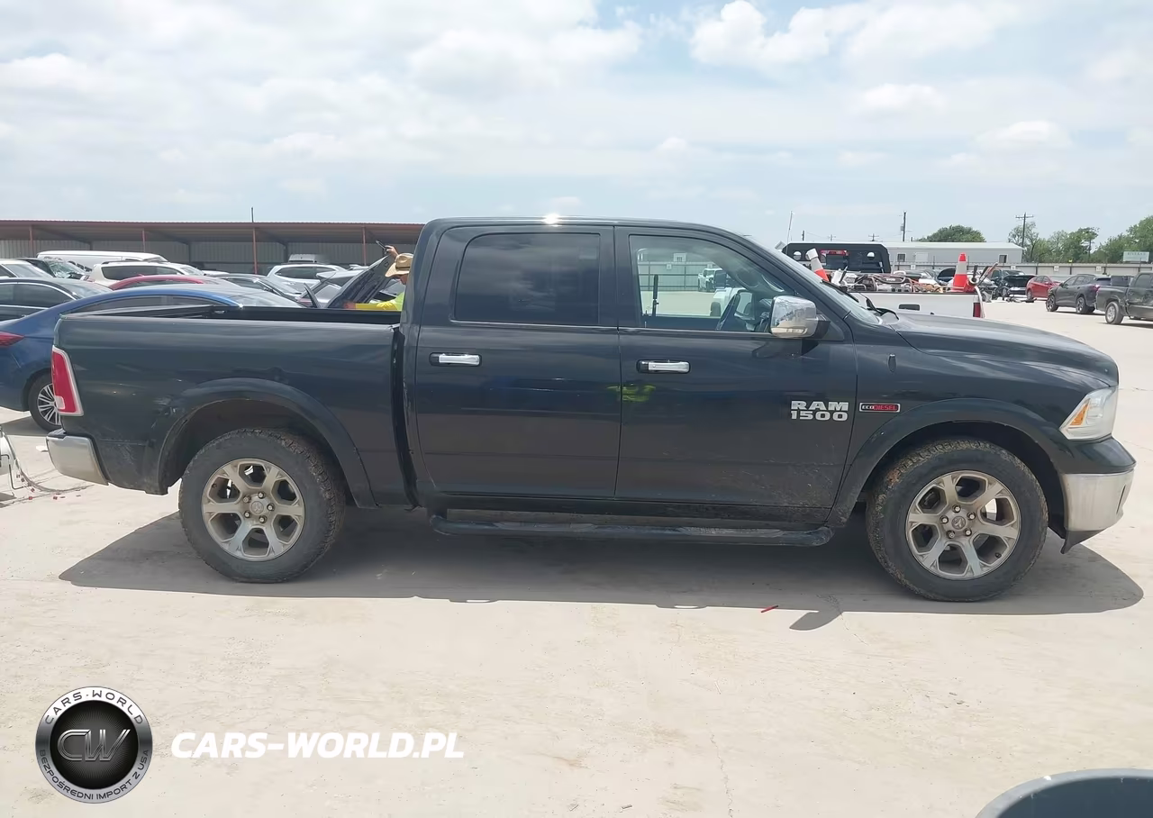 2016 Ram 1500 Laramie VIN:1C6RR6NMXGS227942 - 13