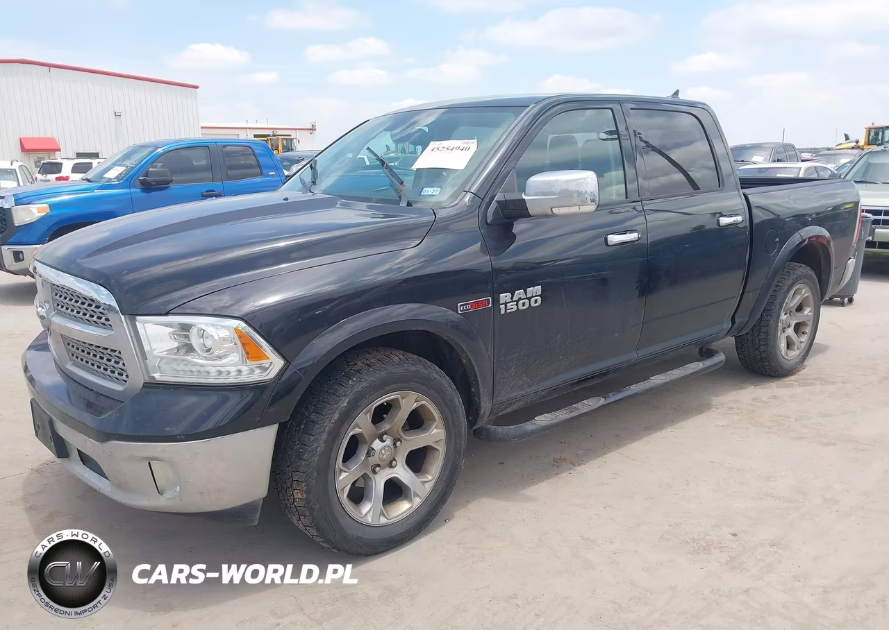 2016 Ram 1500 Laramie VIN:1C6RR6NMXGS227942 - 2