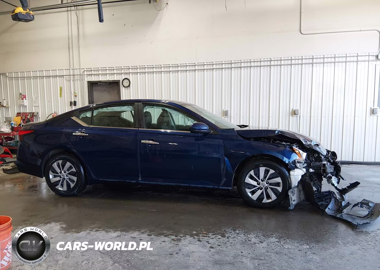 2019 Nissan Altima 2.5 S VIN:1N4BL4BV0KC174075 - 16