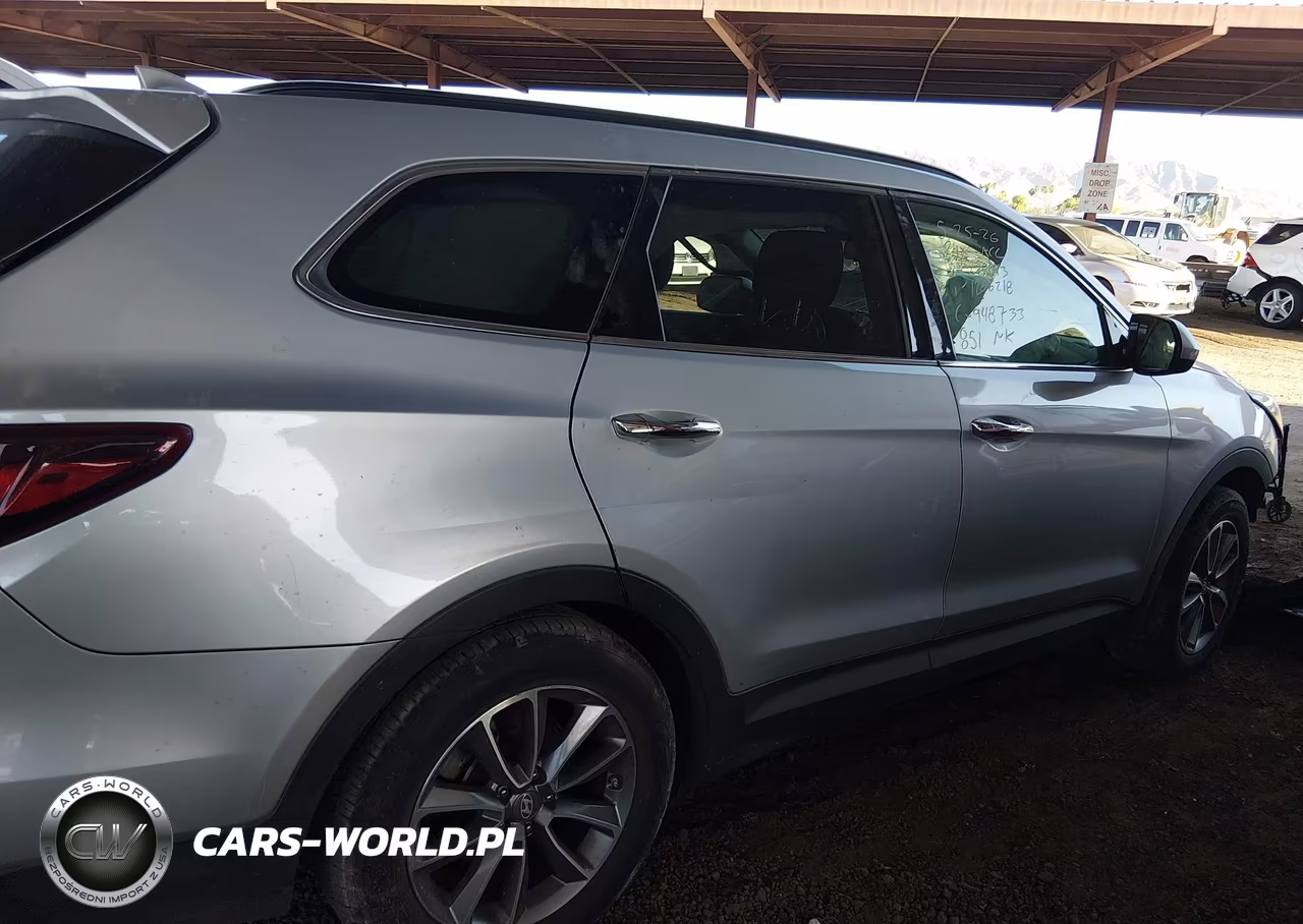 2018 Hyundai Santa Fe Se VIN:KM8SM4HF1JU270843 - 13