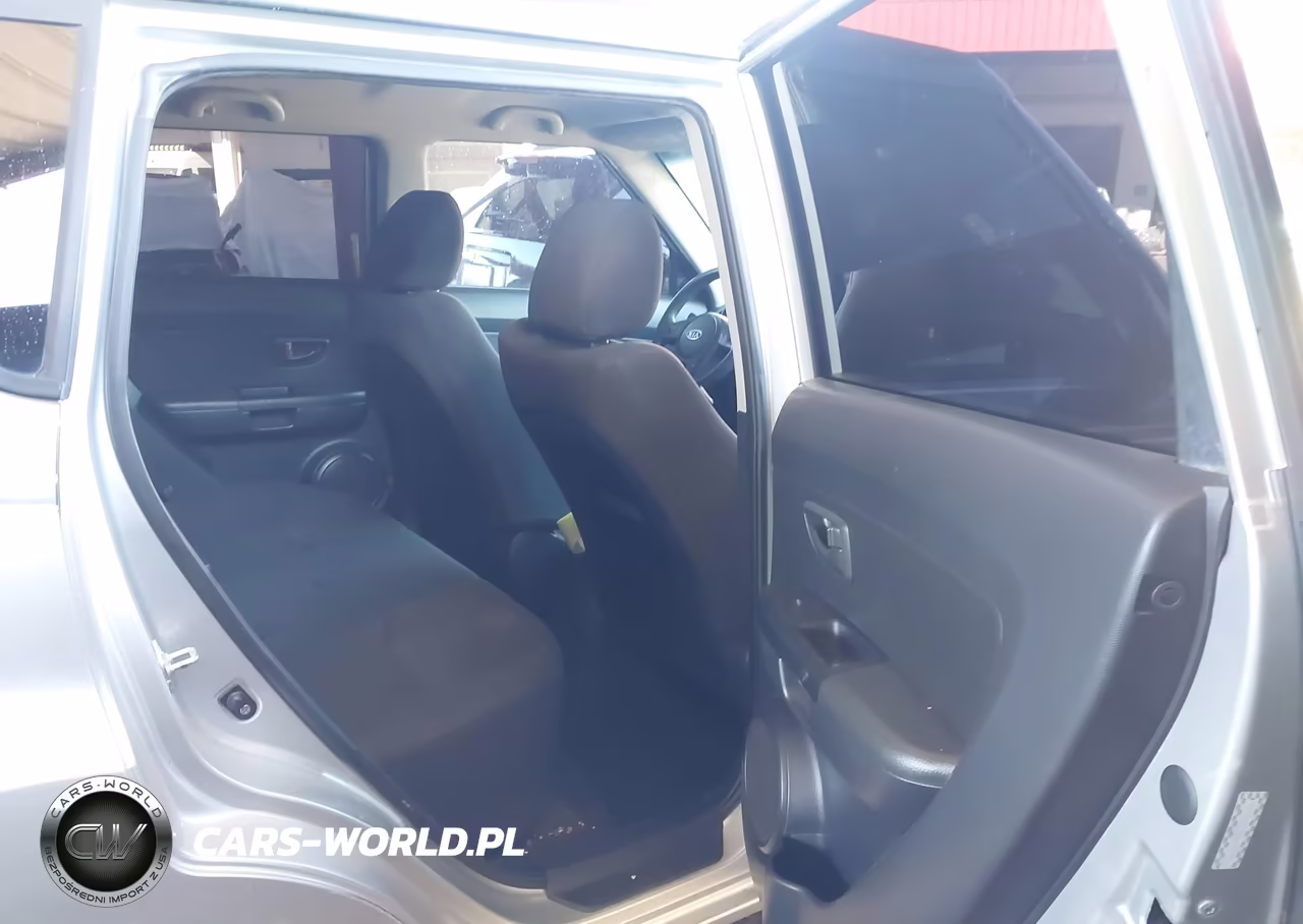 2012 Kia Soul VIN:KNDJT2A51C7478540 - 8