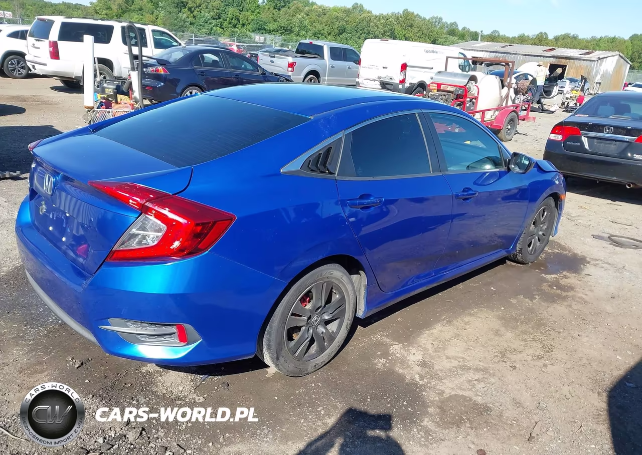 2017 Honda Civic Lx VIN:2HGFC2F54HH553663 - 4