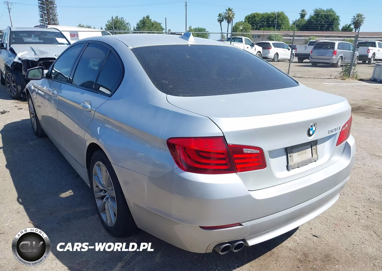 2011 BMW 528I VIN:WBAFR1C5XBC744412 - 3