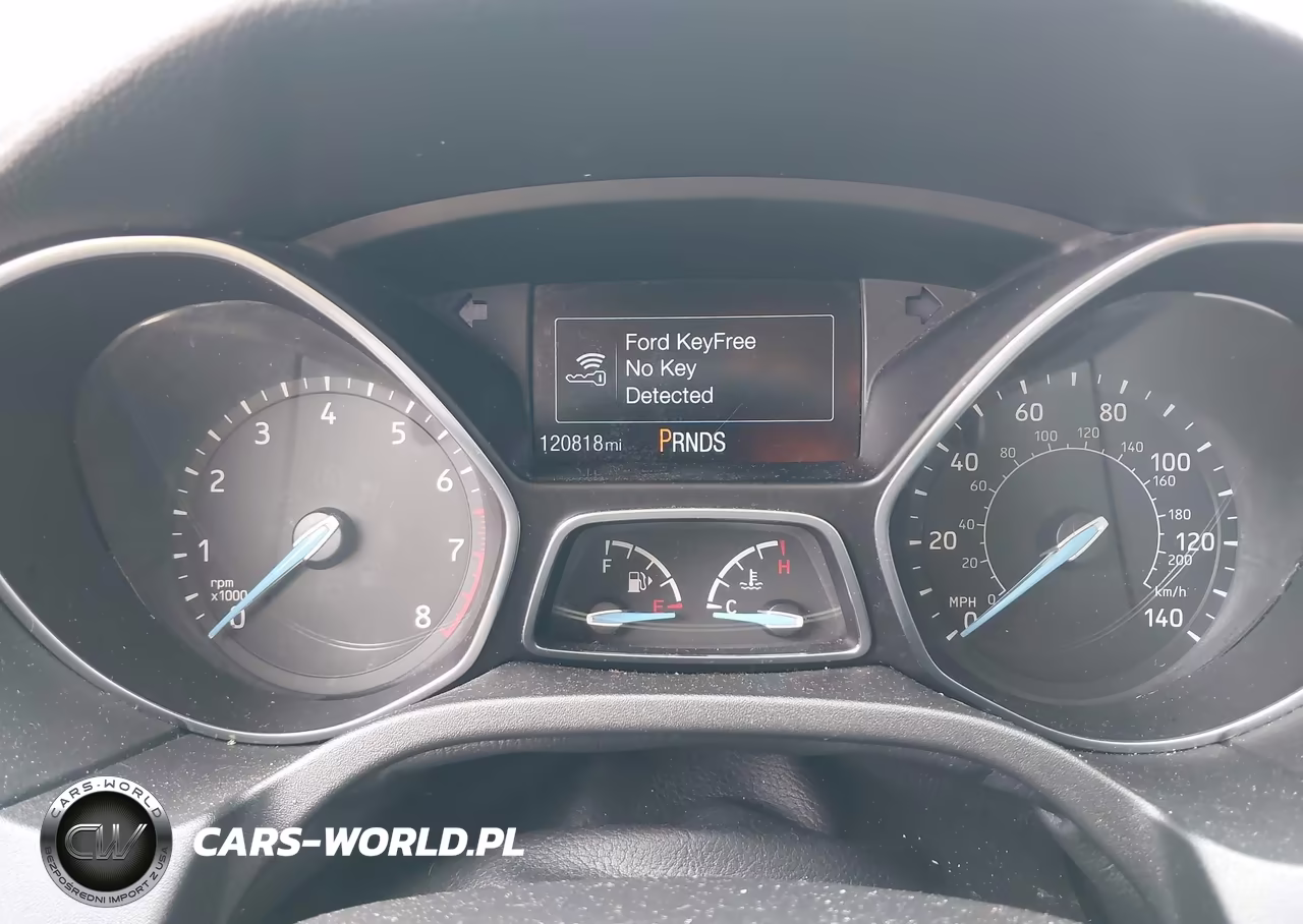 2018 Ford Focus Titanium VIN:1FADP3J27JL247181 - 7