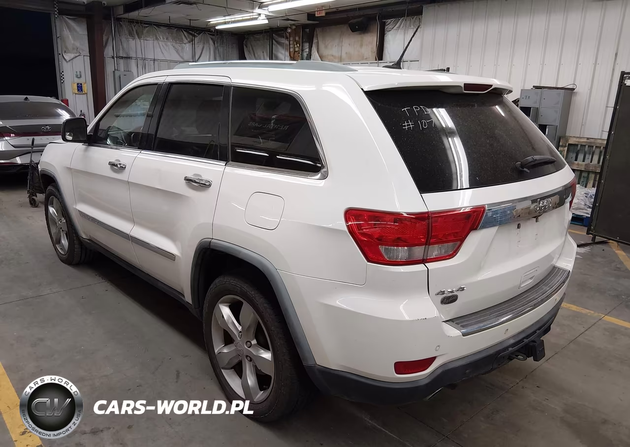 2011 Jeep Grand Cherokee Overland VIN:1J4RR6GT2BC555656 - 3
