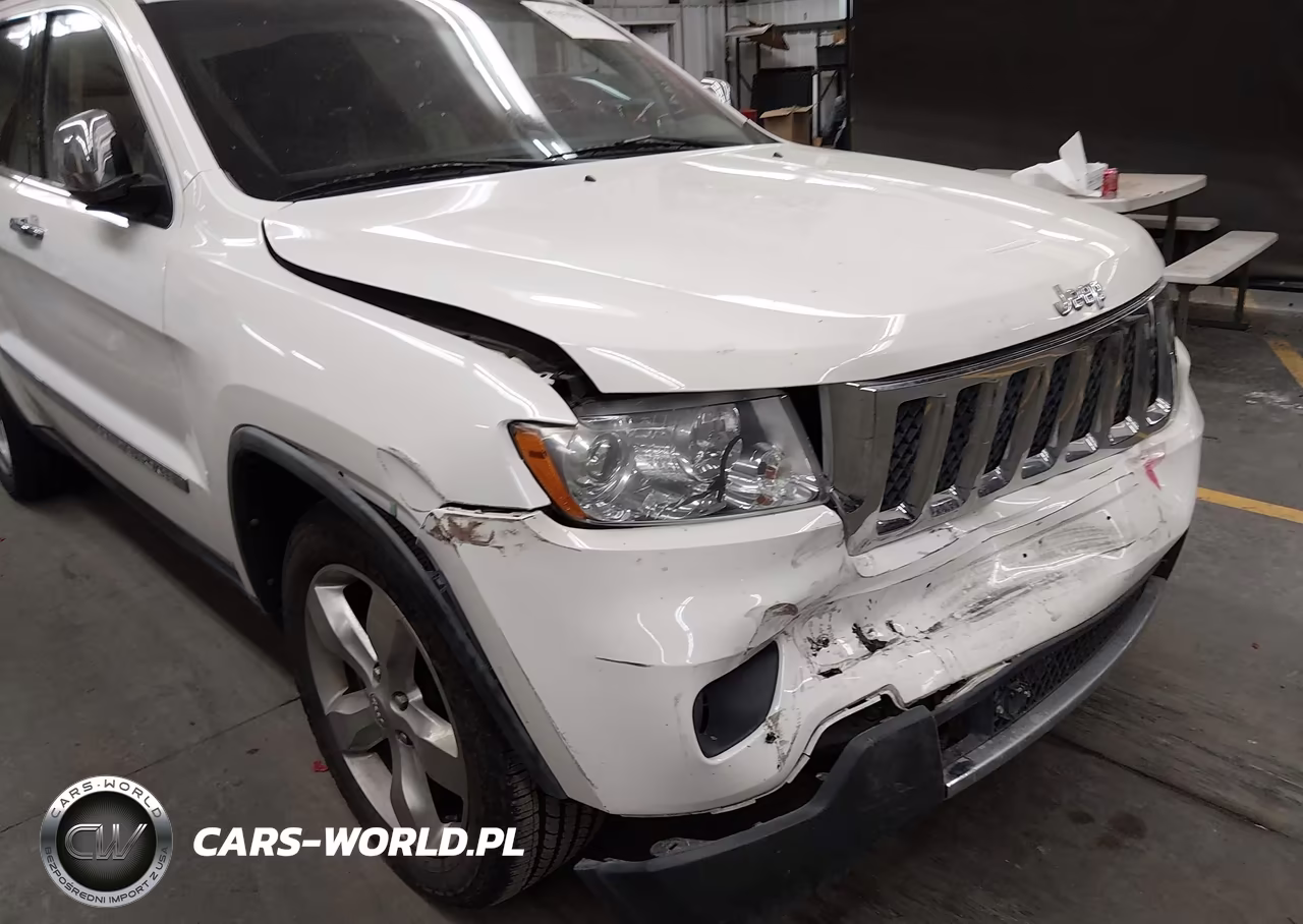 2011 Jeep Grand Cherokee Overland VIN:1J4RR6GT2BC555656 - 6