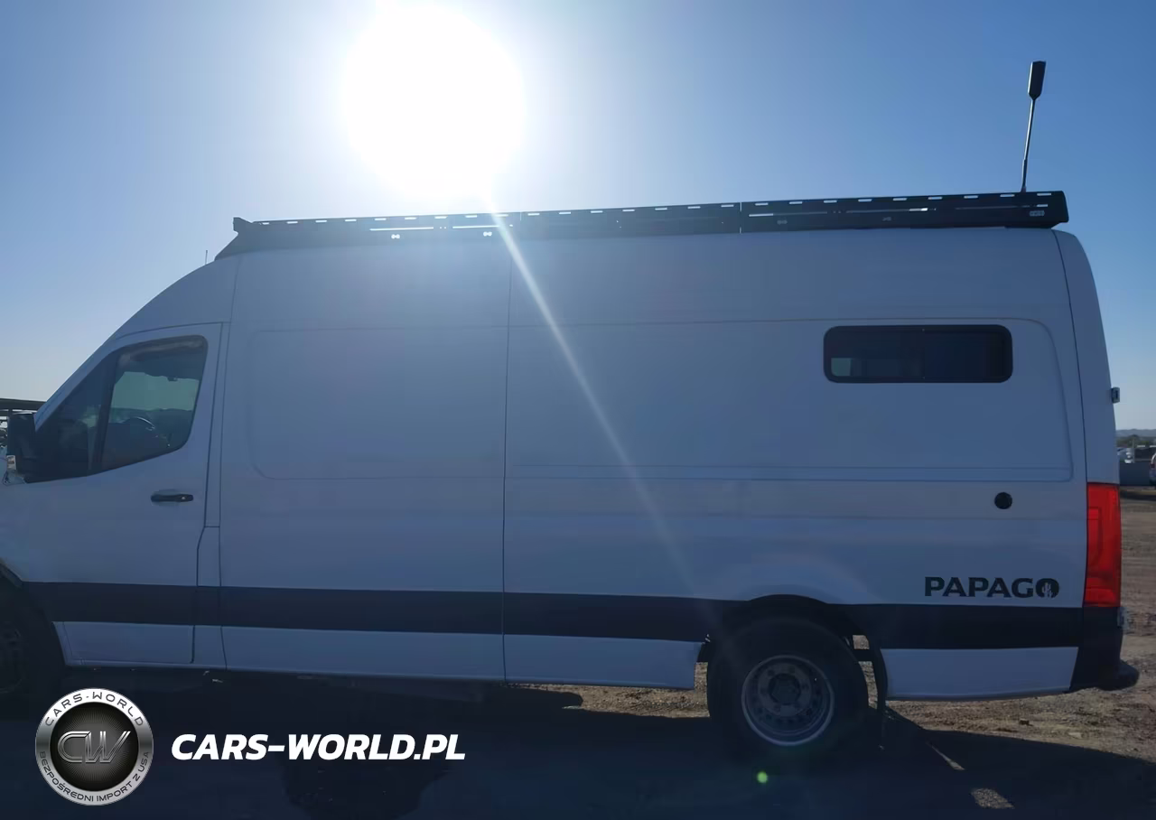 2022 Mercedes-Benz Sprinter 4500 High Roof V6 VIN:W1Y9EC3Y8NT107035 - 14