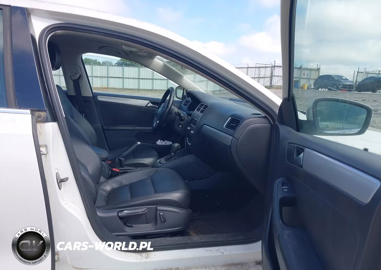2014 Volkswagen Jetta 1.8T Se VIN:3VWD07AJ4EM445229 - 5