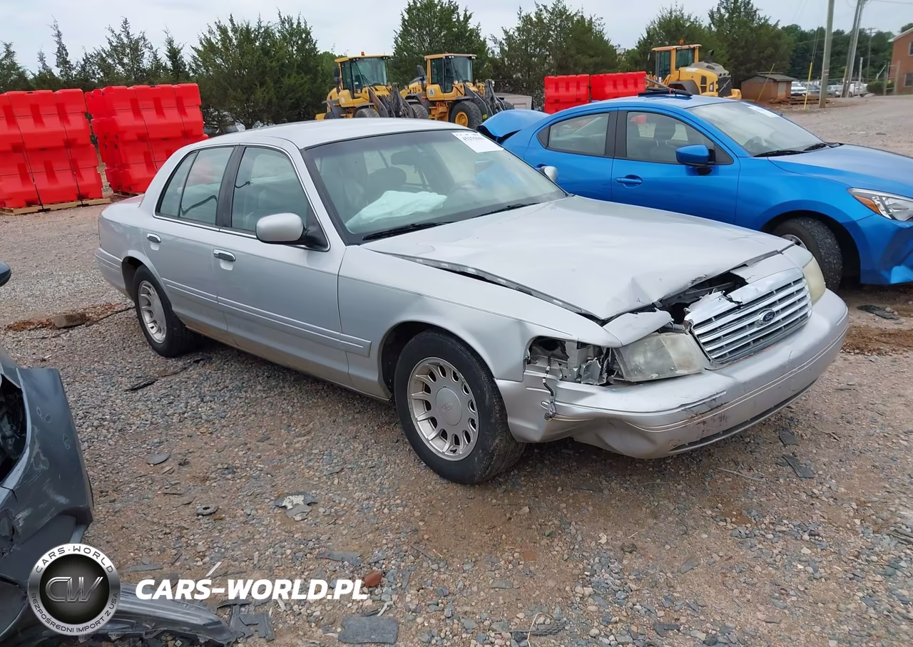 2000 Ford Crown Victoria Lx