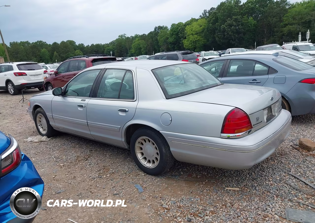 2000 Ford Crown Victoria Lx VIN:2FAFP74W1YX184185 - 15