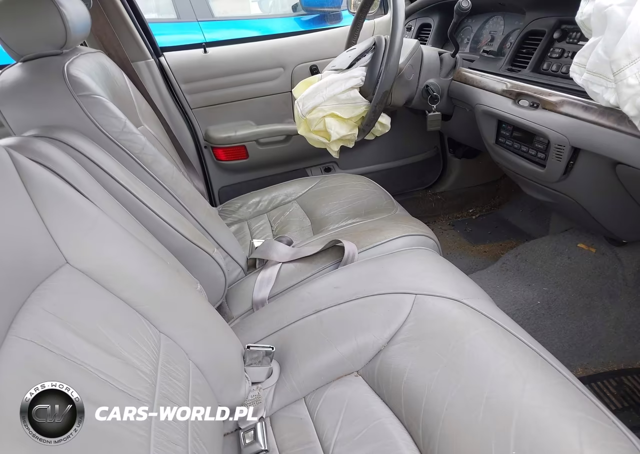2000 Ford Crown Victoria Lx VIN:2FAFP74W1YX184185 - 5