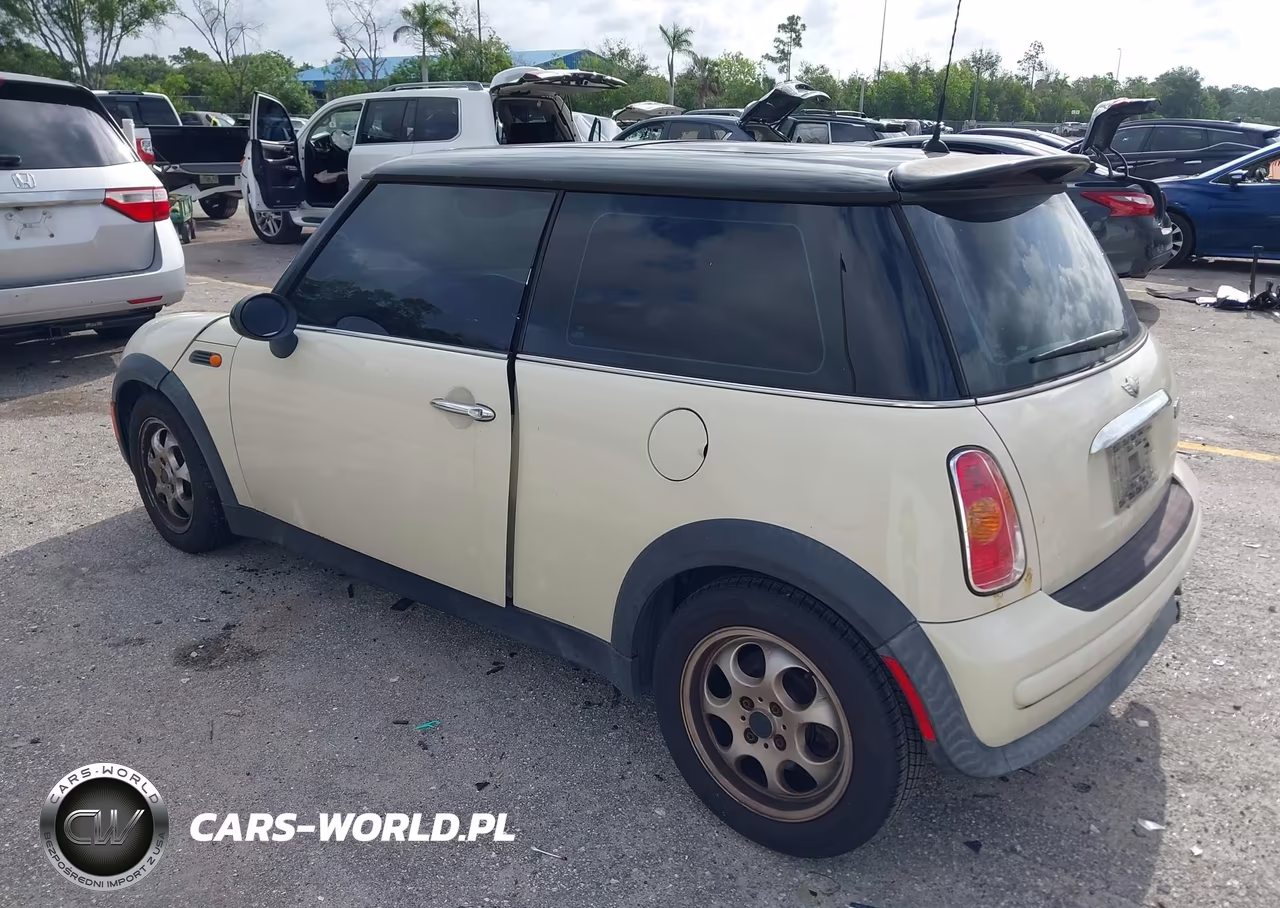 2003 Mini Cooper VIN:WMWRC33423TE16701 - 3