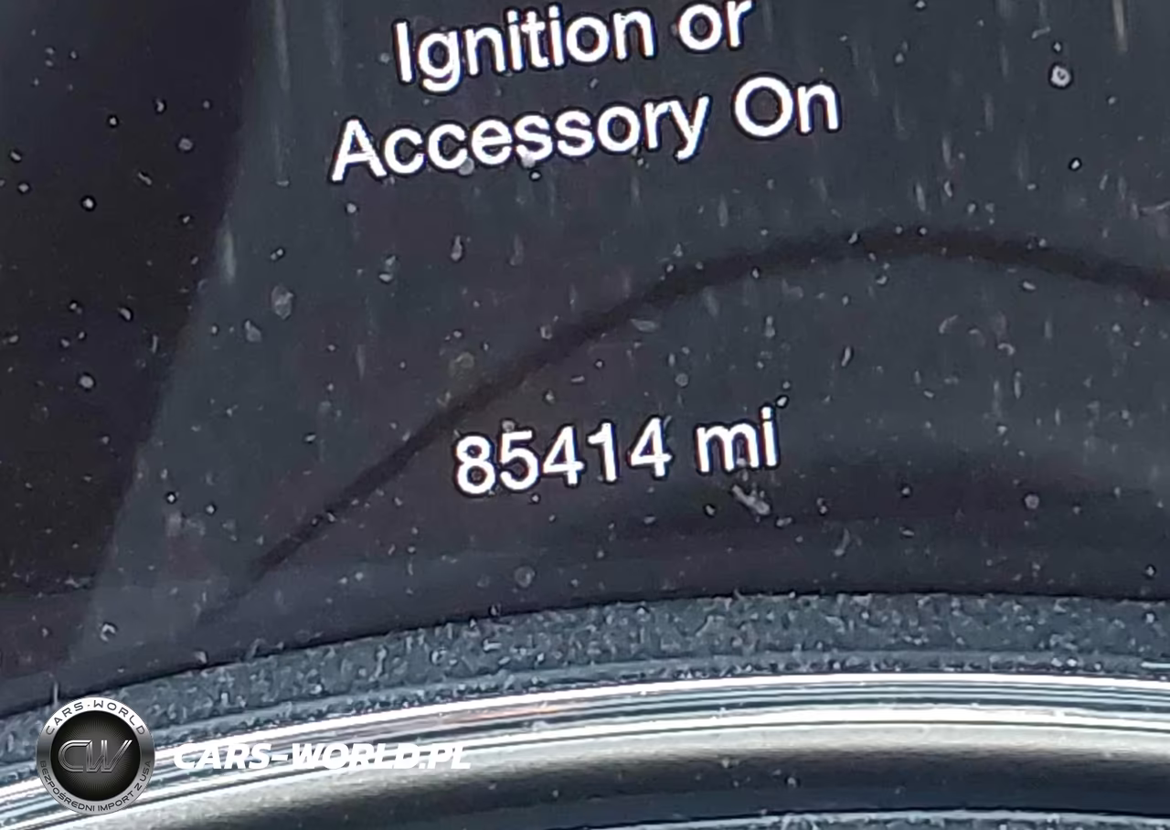 2018 Jeep Grand Cherokee Laredo 4X4 VIN:1C4RJFAG3JC278247 - 7
