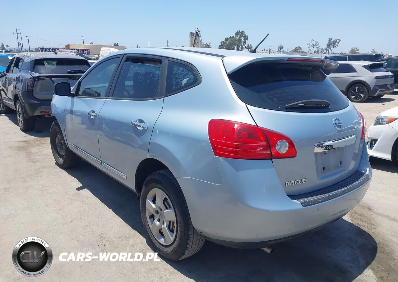 2013 Nissan Rogue S VIN:JN8AS5MT3DW031542 - 3