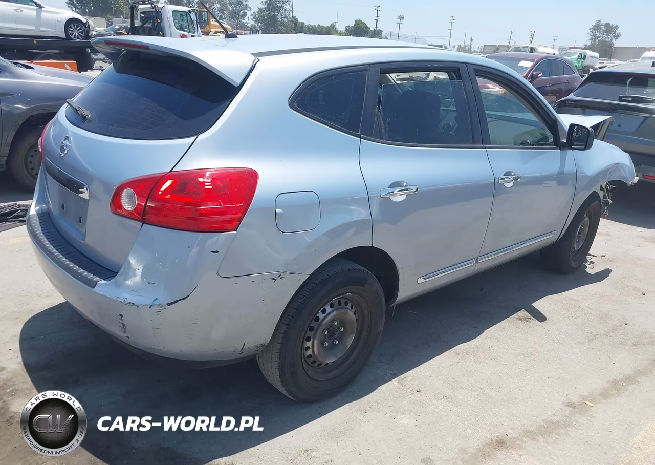2013 Nissan Rogue S VIN:JN8AS5MT3DW031542 - 4