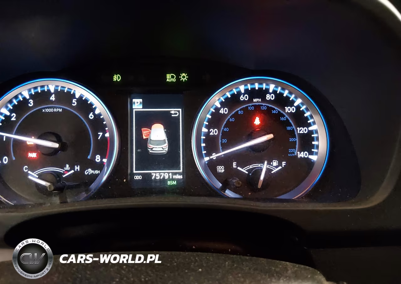 2018 Toyota Highlander Xle VIN:5TDJZRFH4JS529820 - 7
