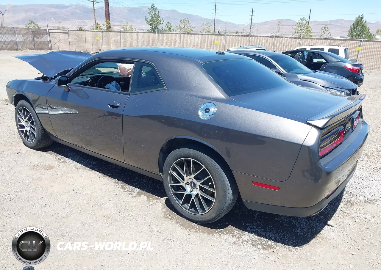 2019 Dodge Challenger Sxt Awd VIN:2C3CDZGG0KH656517 - 3