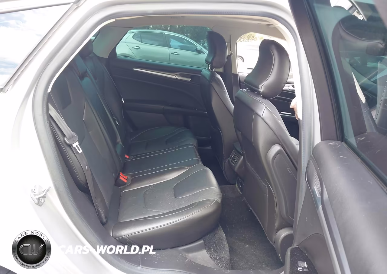 2016 Ford Fusion Energi Titanium VIN:3FA6P0SU6GR115174 - 8