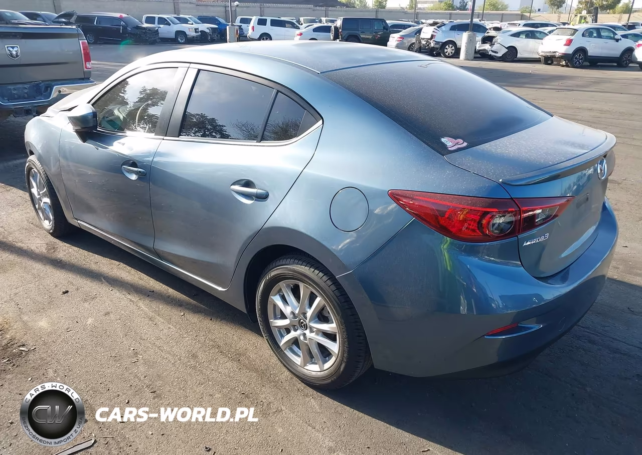 2015 Mazda Mazda3 I Touring VIN:JM1BM1V7XF1259414 - 3