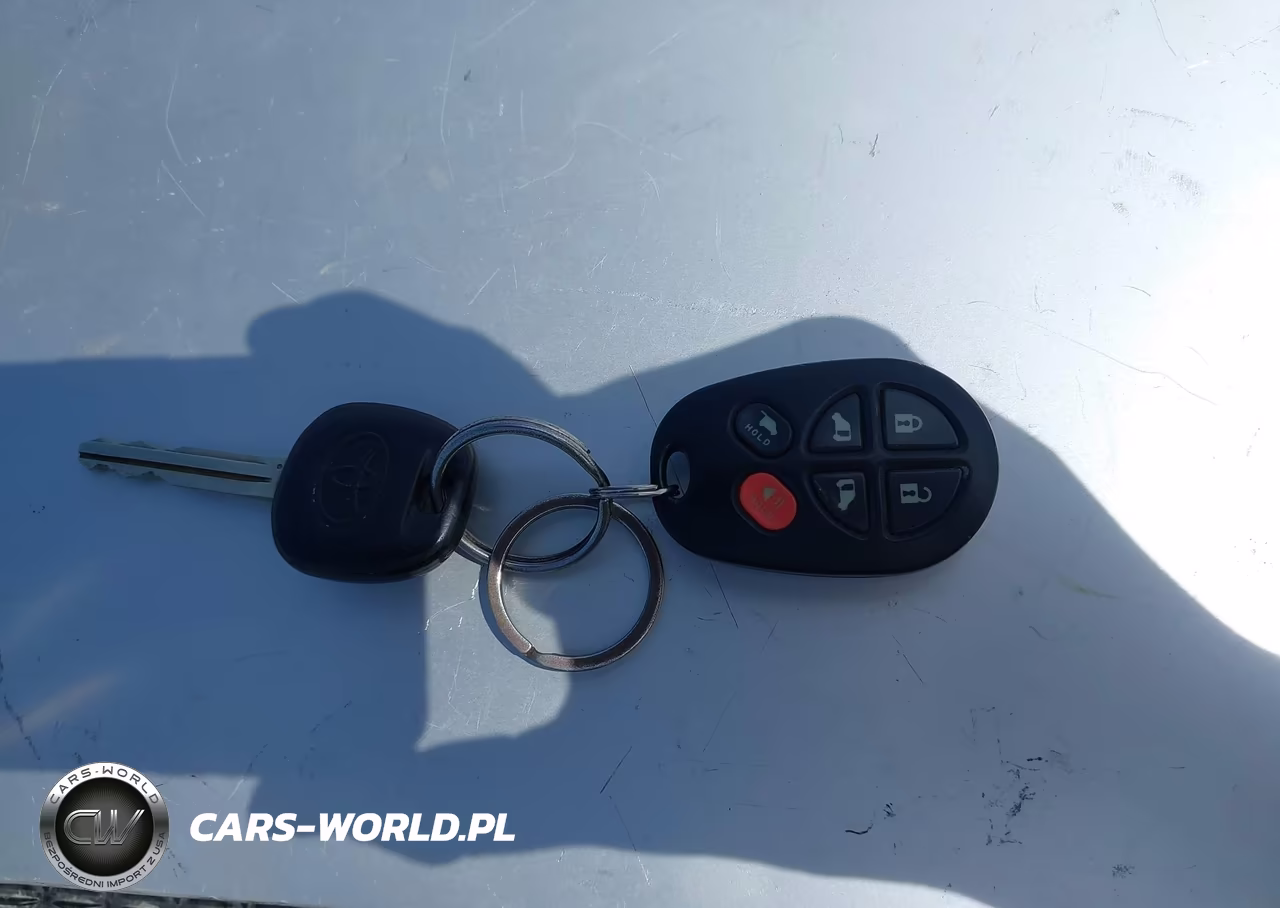 2009 Toyota Sienna Xle VIN:5TDZK22C59S274809 - 11