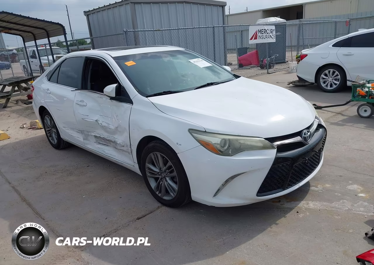 2017 Toyota Camry Se – zdjęcie 1 z 18