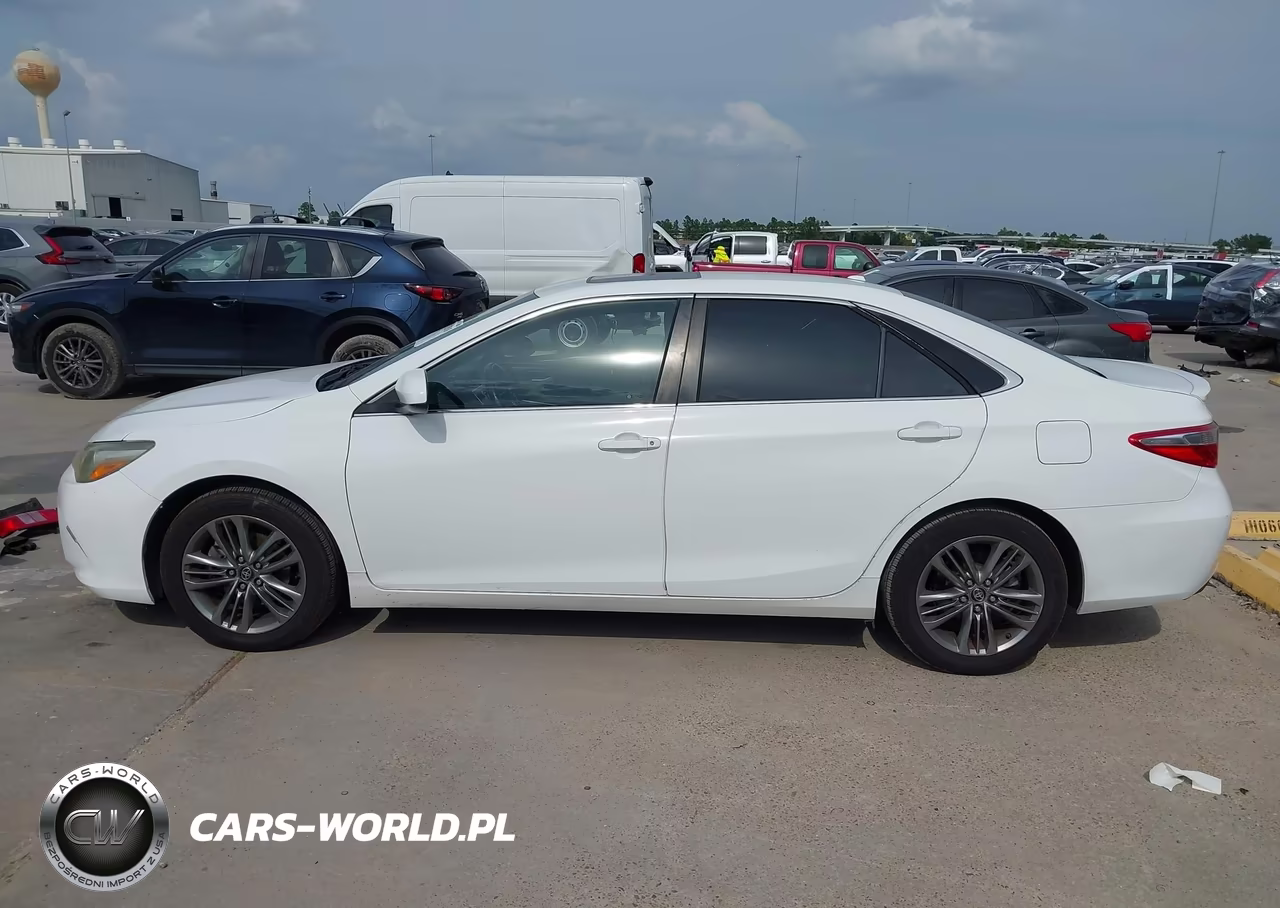 2017 Toyota Camry Se VIN:4T1BF1FK4HU285890 - 14