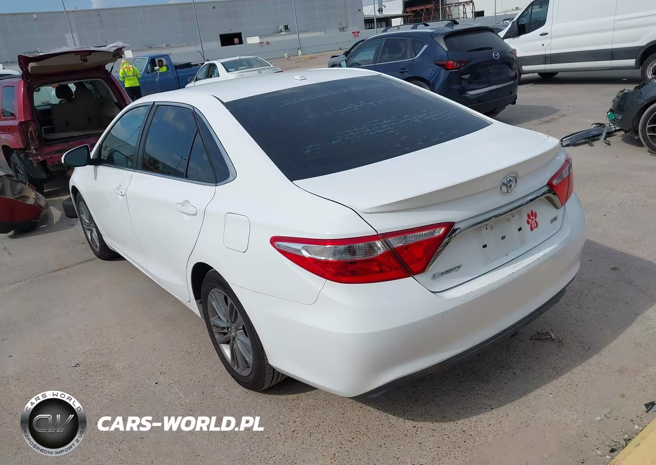 2017 Toyota Camry Se VIN:4T1BF1FK4HU285890 - 3