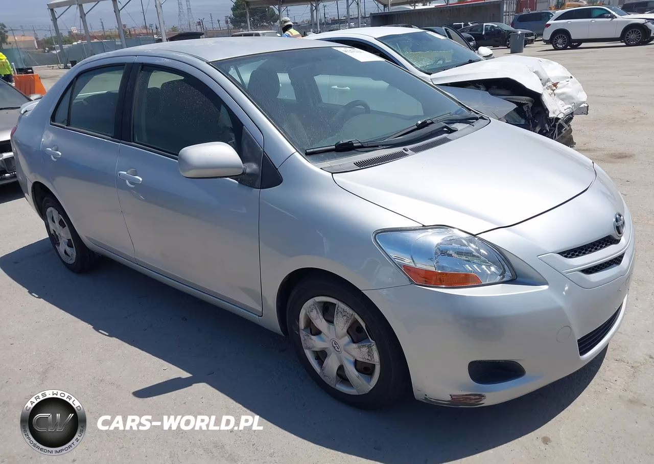 2008 Toyota Yaris – zdjęcie 1 z 16