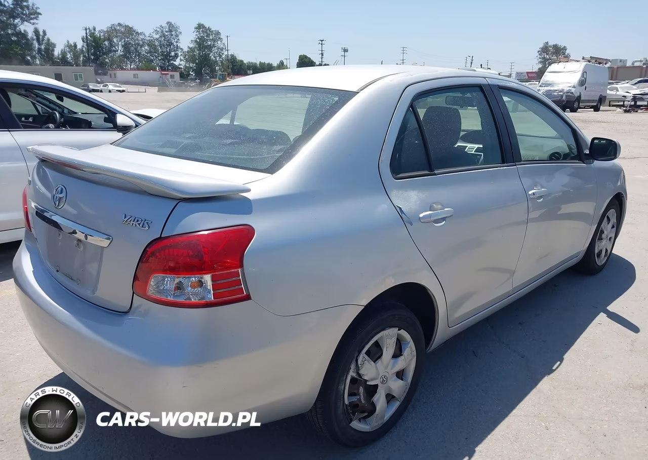 2008 Toyota Yaris VIN:JTDBT923184026204 - 4