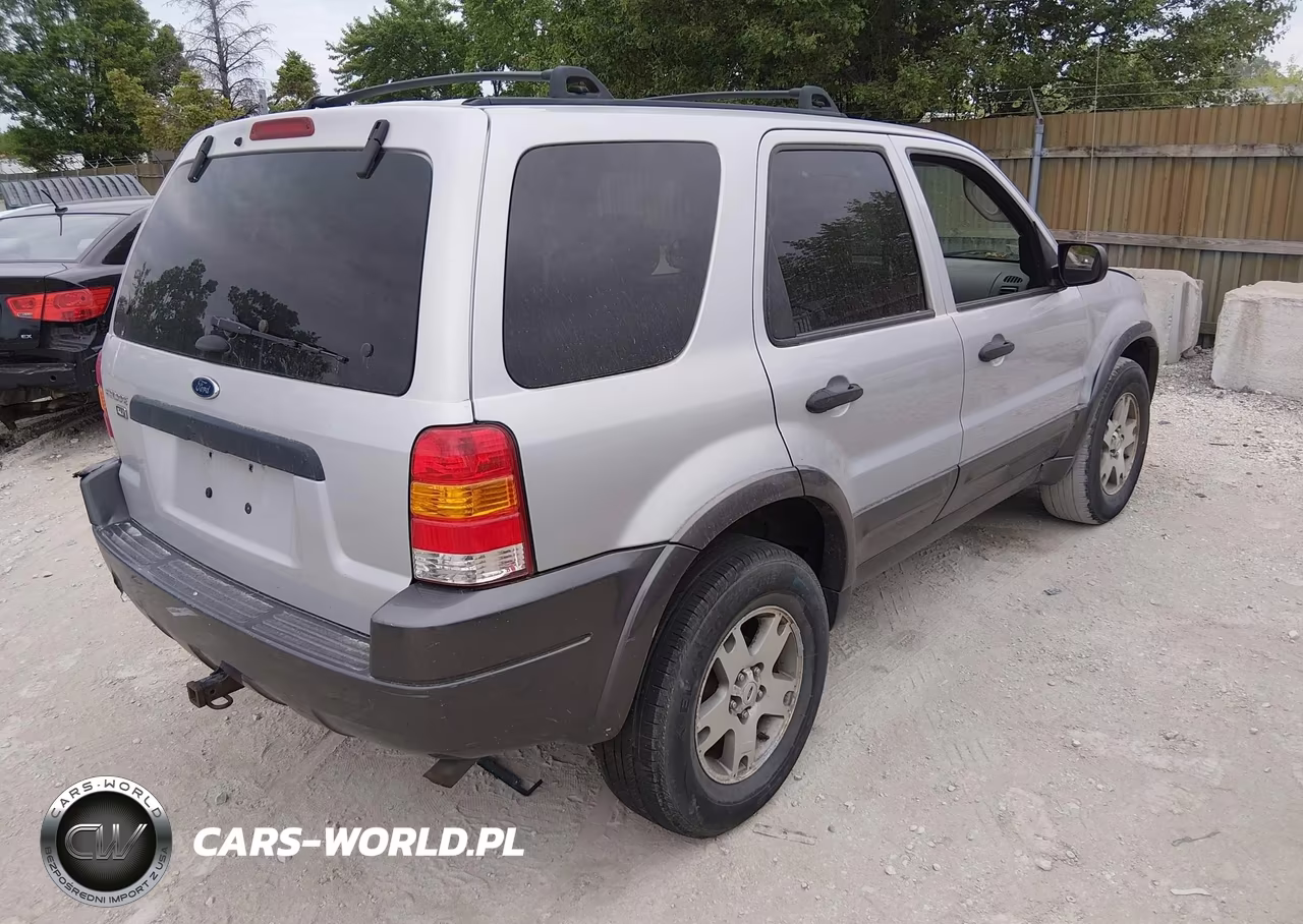 2003 Ford Escape Xlt VIN:1FMYU93173KD98554 - 4