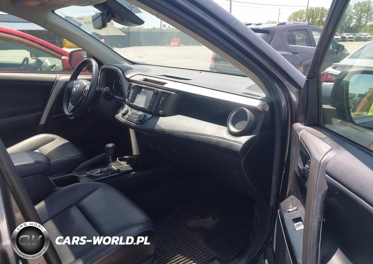 2018 Toyota Rav4 Limited VIN:JTMDFREV6JJ237418 - 5