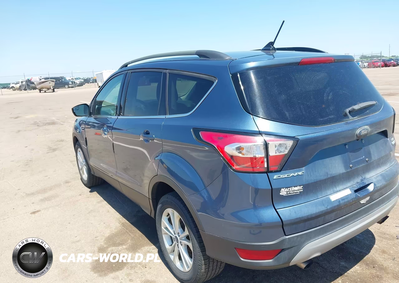 2018 Ford Escape Se VIN:1FMCU9GD3JUB13753 - 3