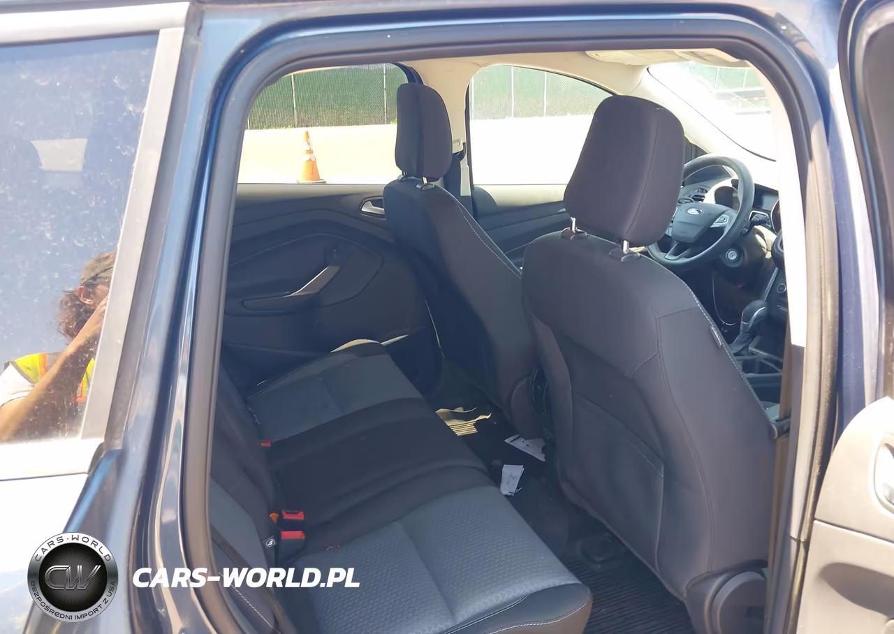 2018 Ford Escape Se VIN:1FMCU9GD3JUB13753 - 8