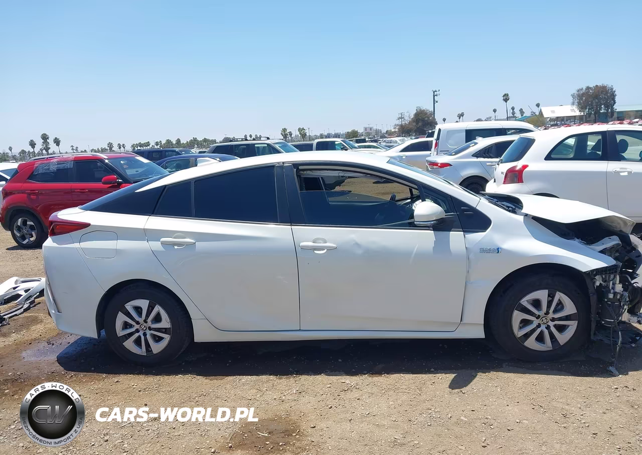 2021 Toyota Prius Prime Xle VIN:JTDKAMFP9M3165048 - 14