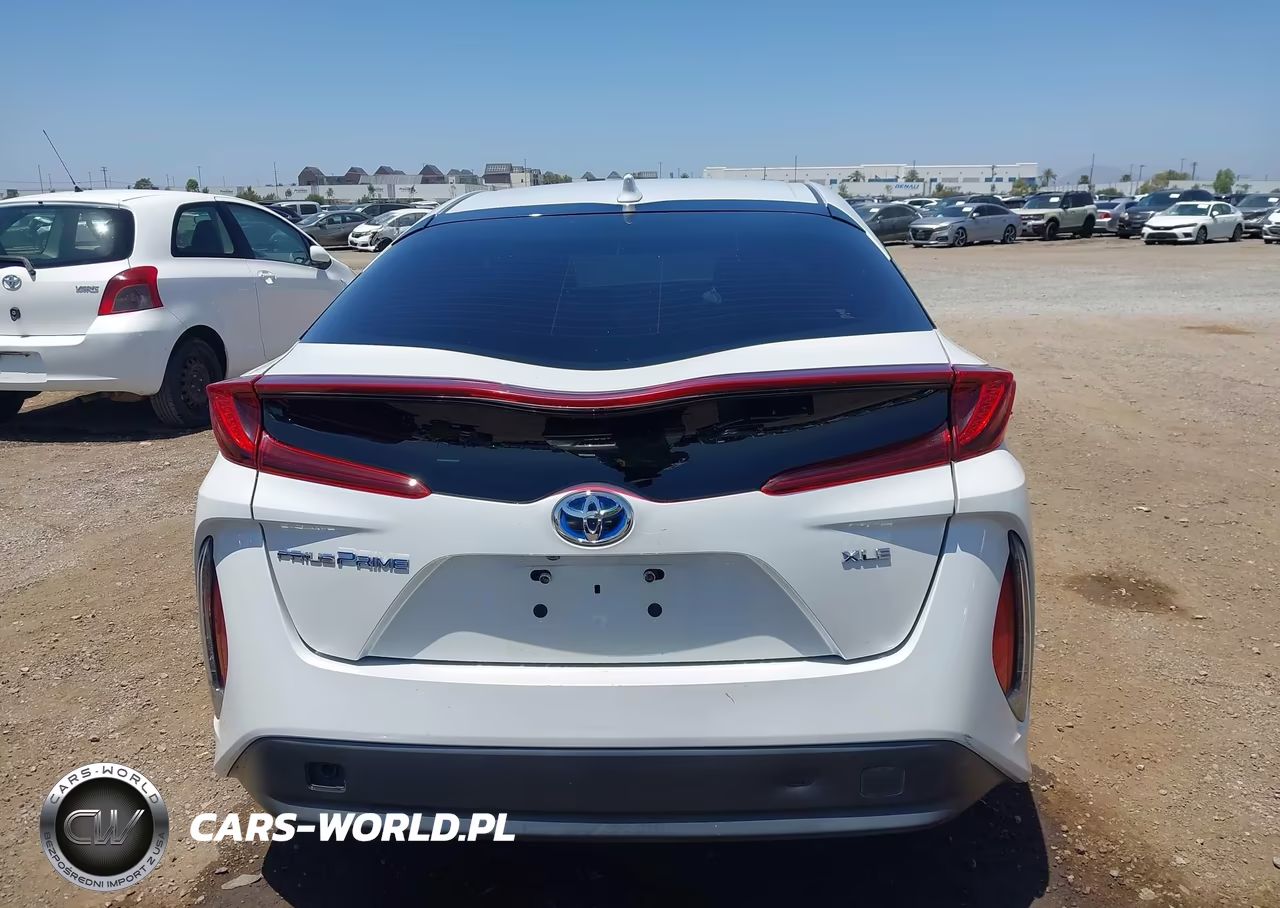 2021 Toyota Prius Prime Xle VIN:JTDKAMFP9M3165048 - 17