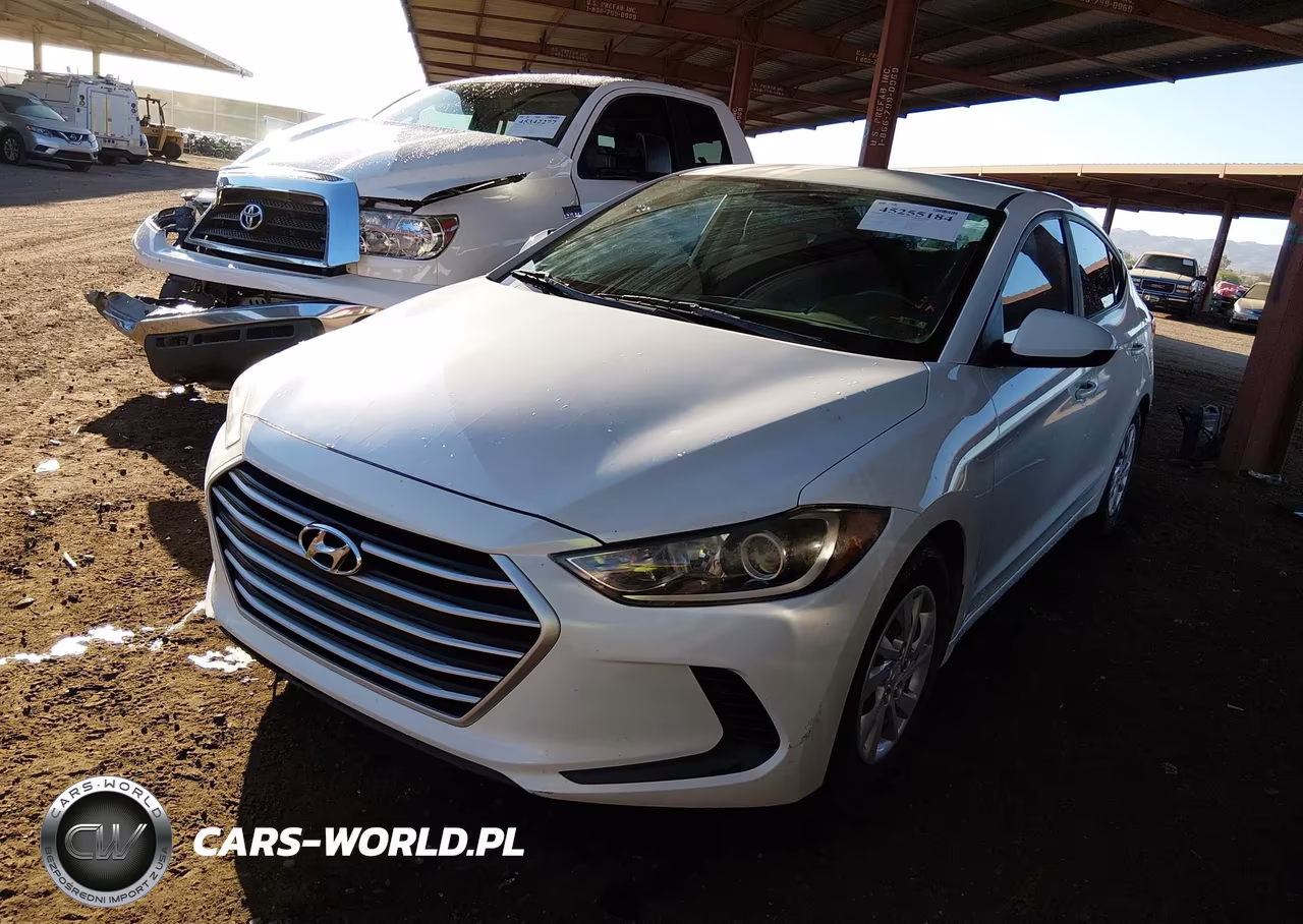 2017 Hyundai Elantra Se VIN:5NPD74LF4HH113873 - 17