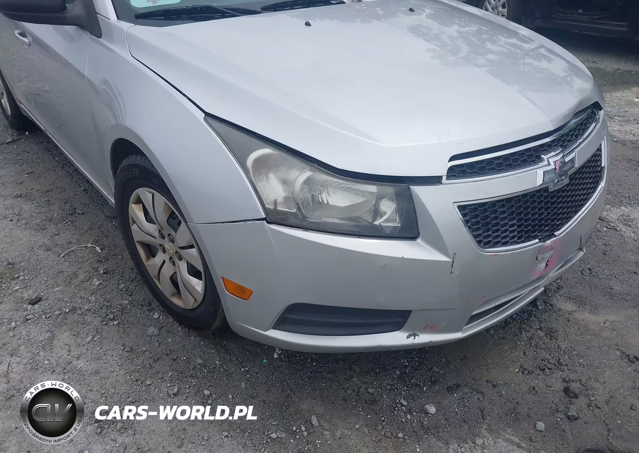 2014 Chevrolet Cruze Ls Auto VIN:1G1PA5SH2E7437808 - 14