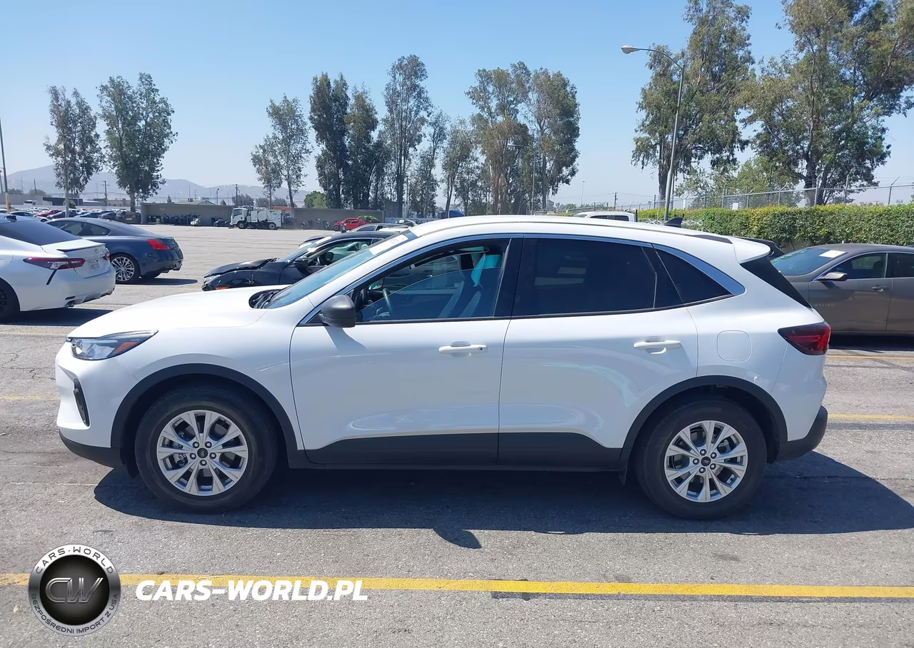 2024 Ford Escape Active VIN:1FMCU0GN8RUB24652 - 14