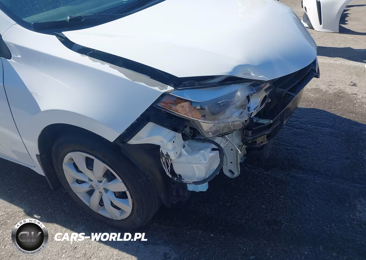 2016 Toyota Corolla Le VIN:5YFBURHEXGP562358 - 20