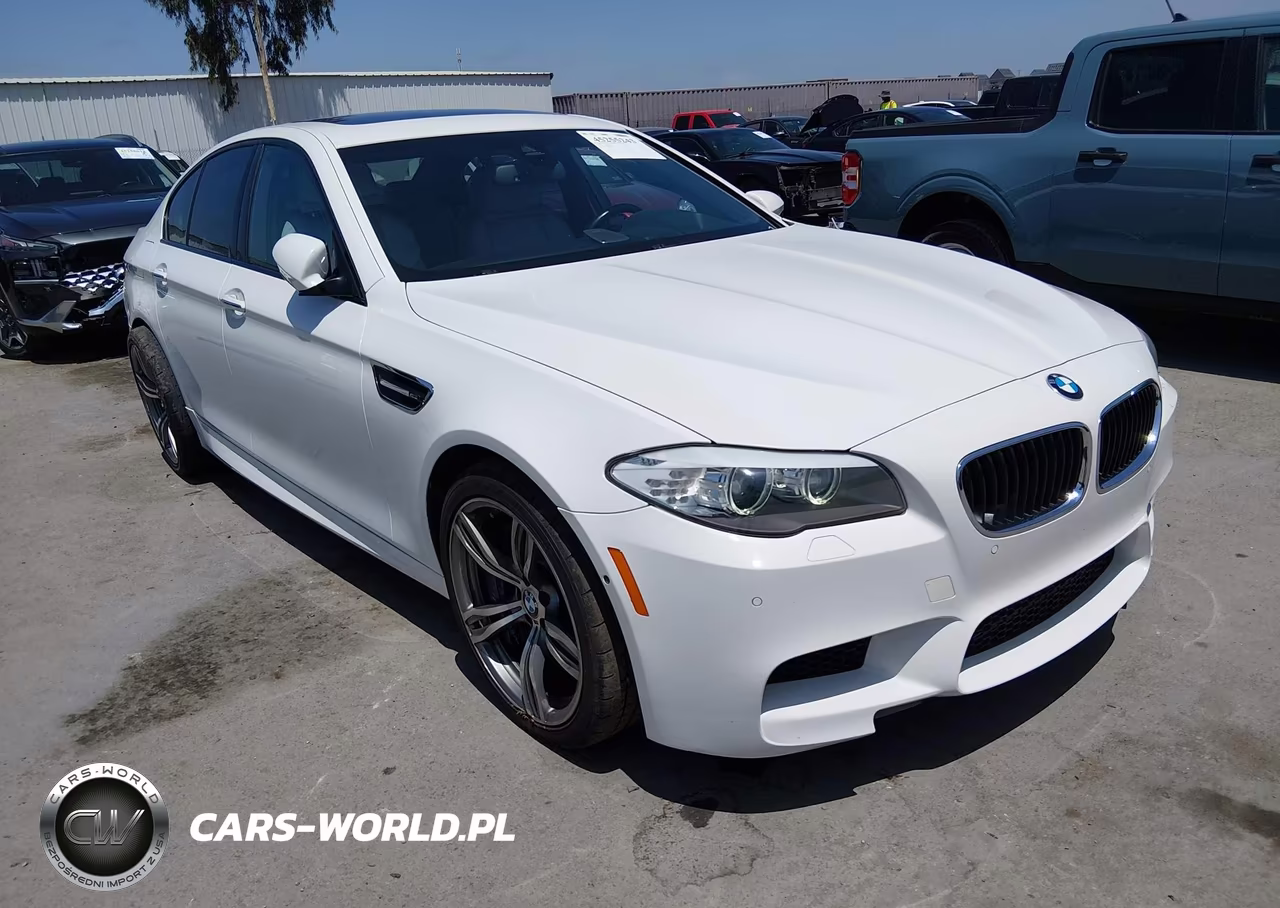 2013 BMW M5 – zdjęcie 1 z 16